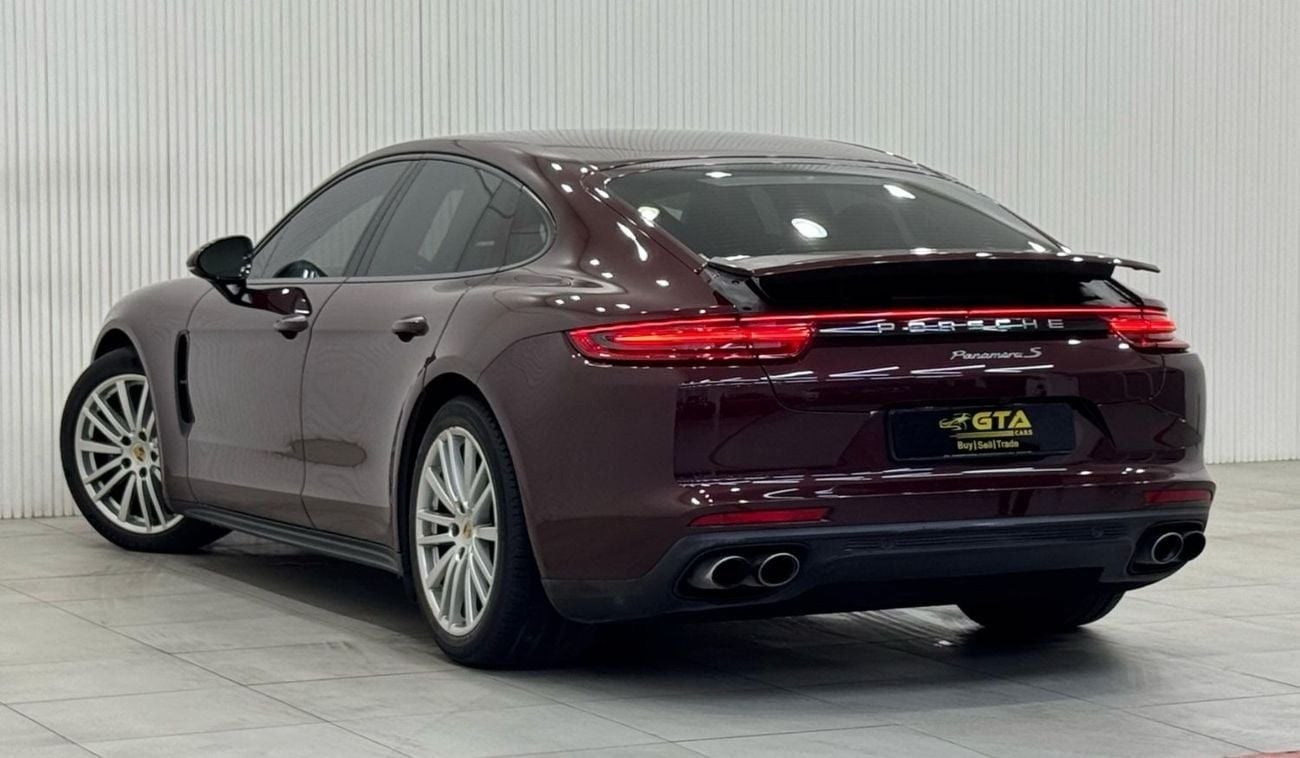 Porsche Panamera Std 3.0L (330 HP) 2018 Porsche Panamera, Warranty, Full Porsche Service History, Excellent Conditi