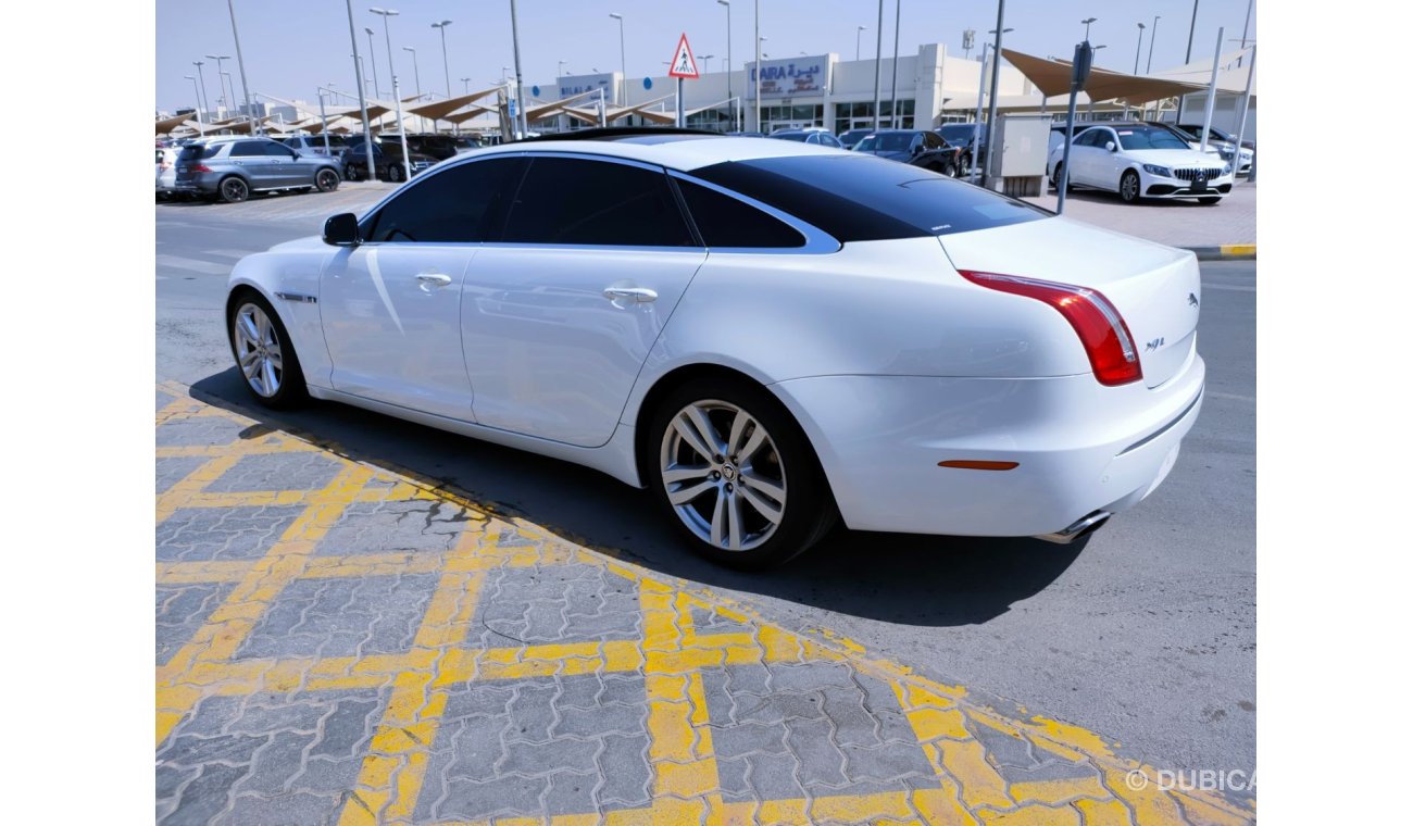 Jaguar XJ JAGUAR   XJ