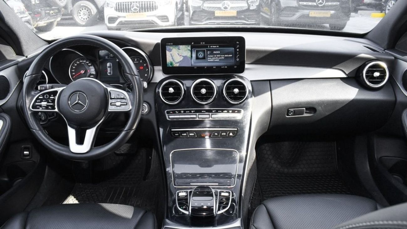 Mercedes-Benz C 300 Sport Mercedes C300 AMG / 2020 / Canadian