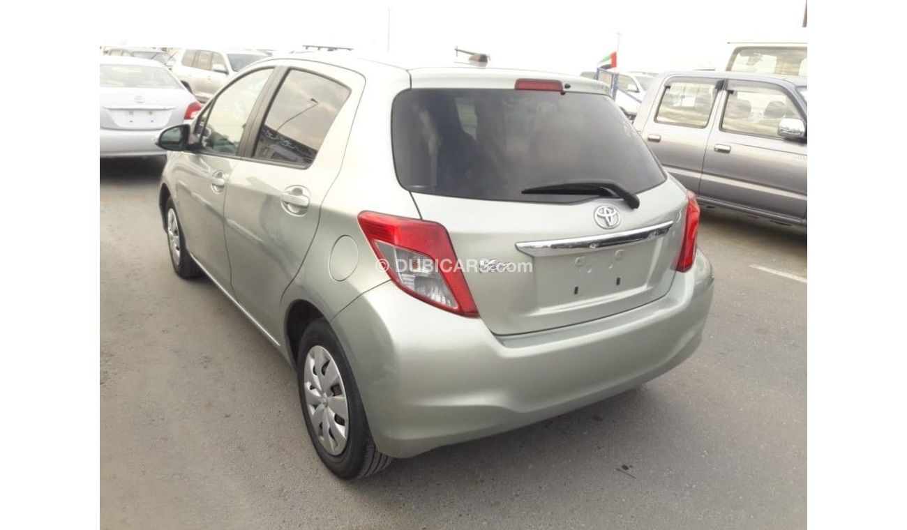 تويوتا فيتز TOYOTA VITZ RIGHT HAND DRIVE (PM1077)
