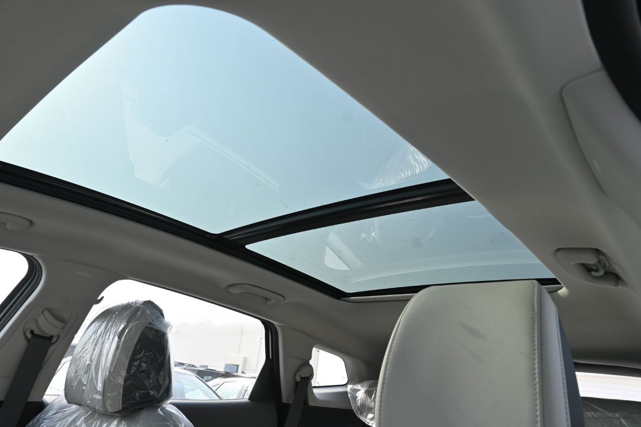 Kia Sportage L TX 1.5T Kia Sportage L 1.5L Turbo, Petrol Color White, Model 2025