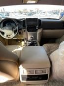 Toyota Land Cruiser VXR 5.7L AWD TOYOTA LAND CRUISER GRAND TOURING 2019 VXR 5.7L /V8