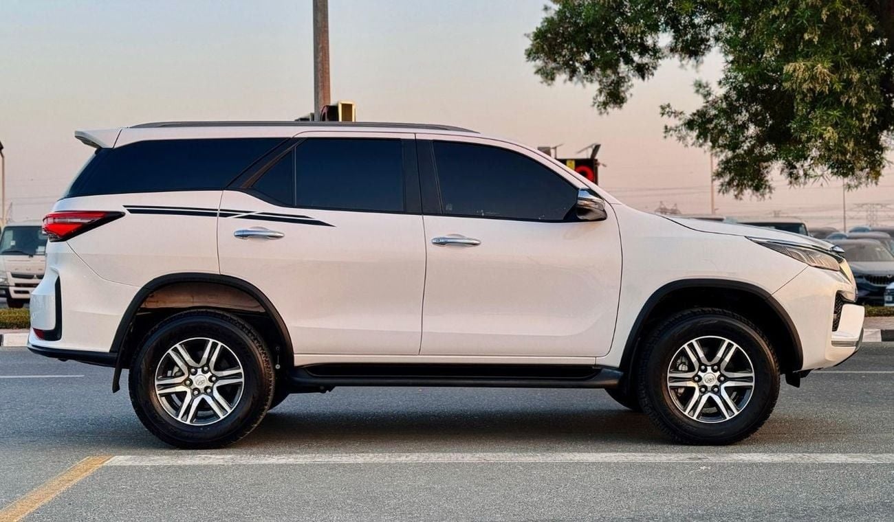 Toyota Fortuner PREMIUM CONDITION | 2.8L DIESEL ENGINE | RHD | 2024 | AUTOMATIC TRANSMISSION | REAR VIEW CAMERA | PA