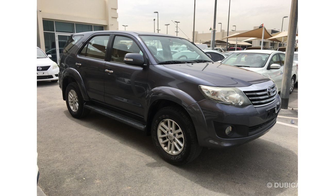 Toyota Fortuner we offer : * Car finance services on banks * Extended warranty * Registration / export services