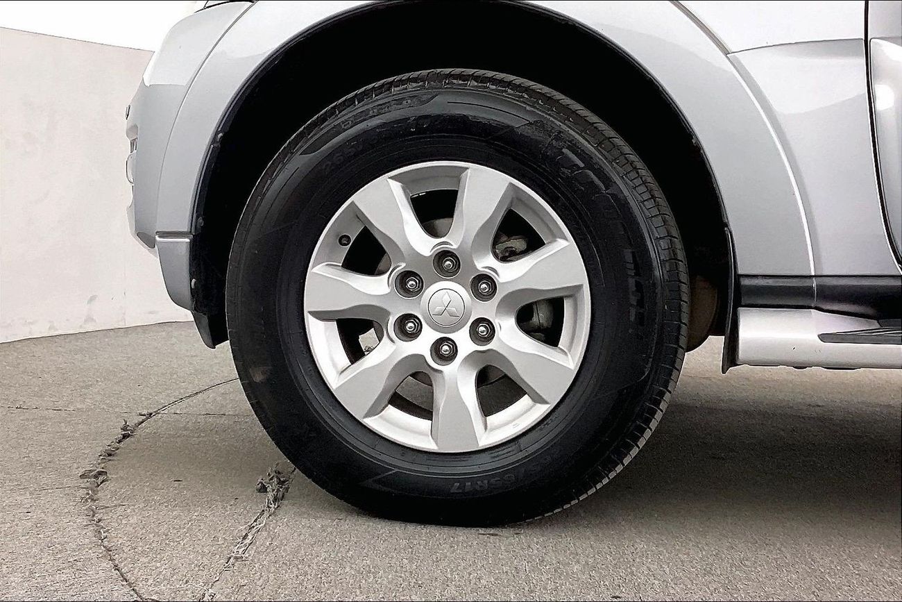 Mitsubishi Pajero GLS Highline | National Day Celebration | Guaranteed Warranty | 0 Down Payment