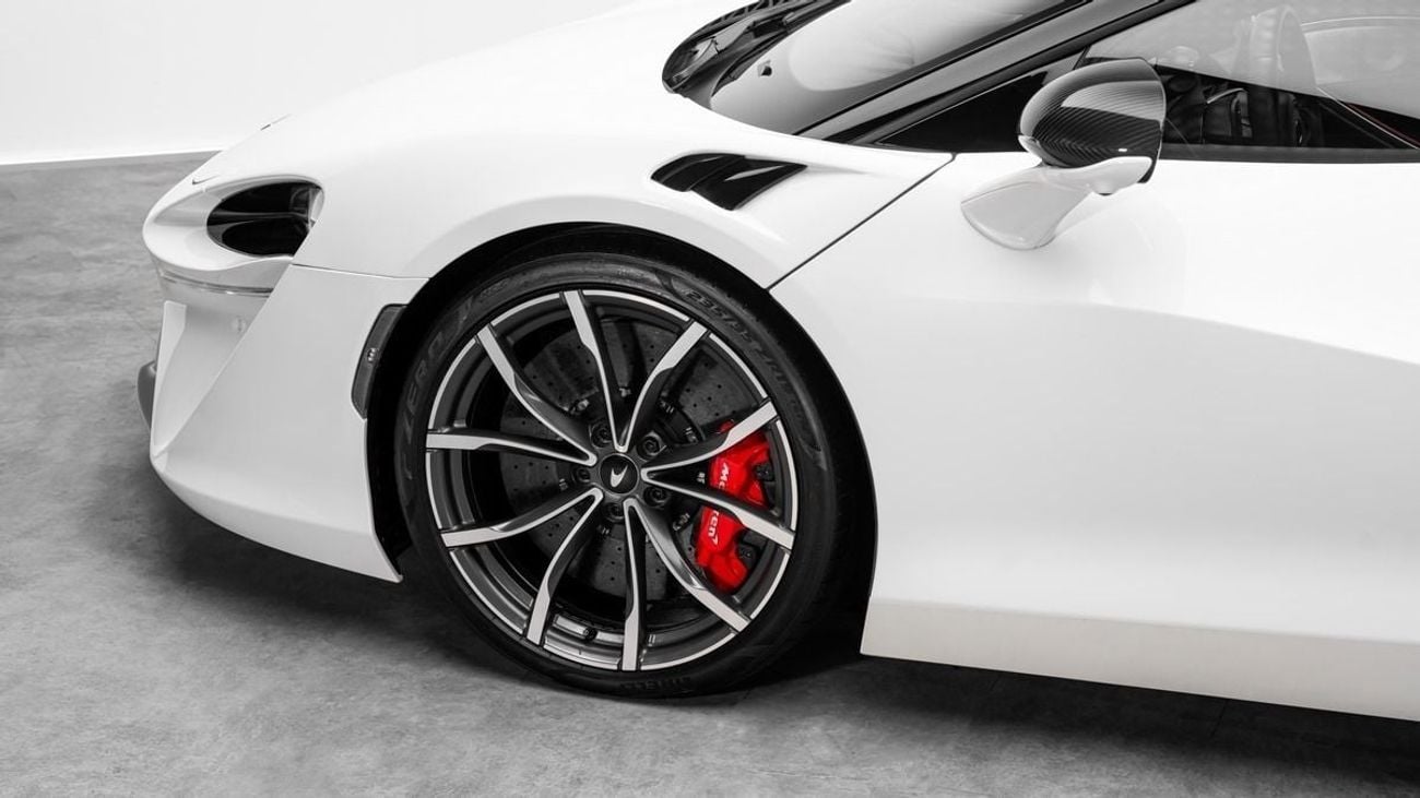 مكلارين أرتورا 2024 - GCC - Under Warranty