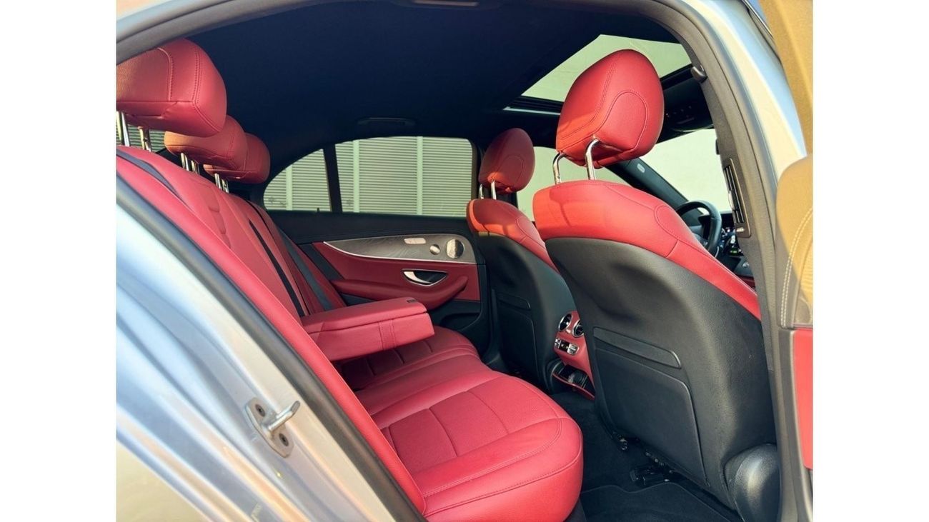 Mercedes-Benz E 350 MERCEDES_BENZ E350 MODEL 2022 KM48000