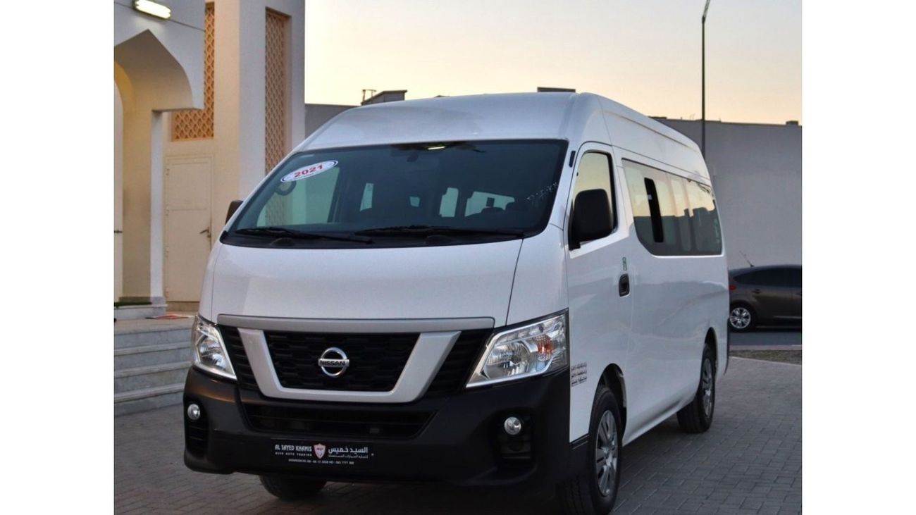 Nissan Urvan 2021 Nissan Urvan Microbus (NV350), 4-door truck, 2.5L 4-cylinder petrol, manual, front-wheel drive