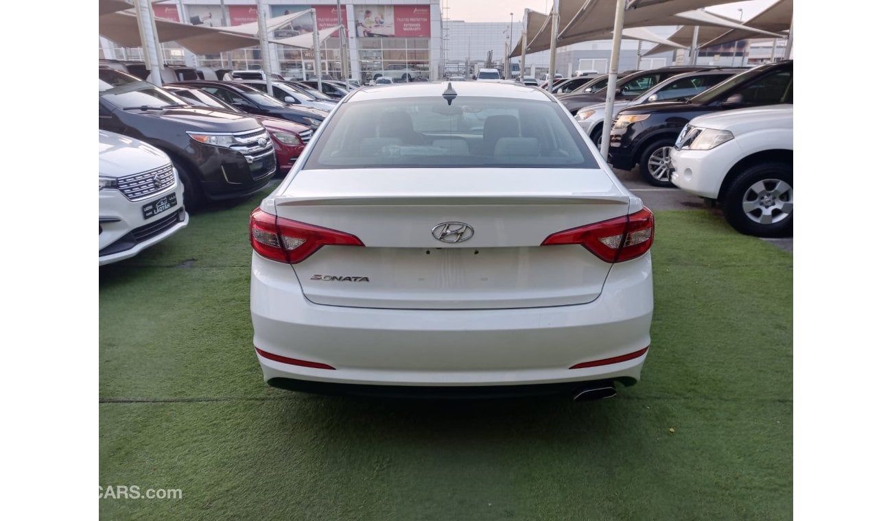 Hyundai Sonata 2016 model imported cruise control screen rear spoiler camera in excellent condition