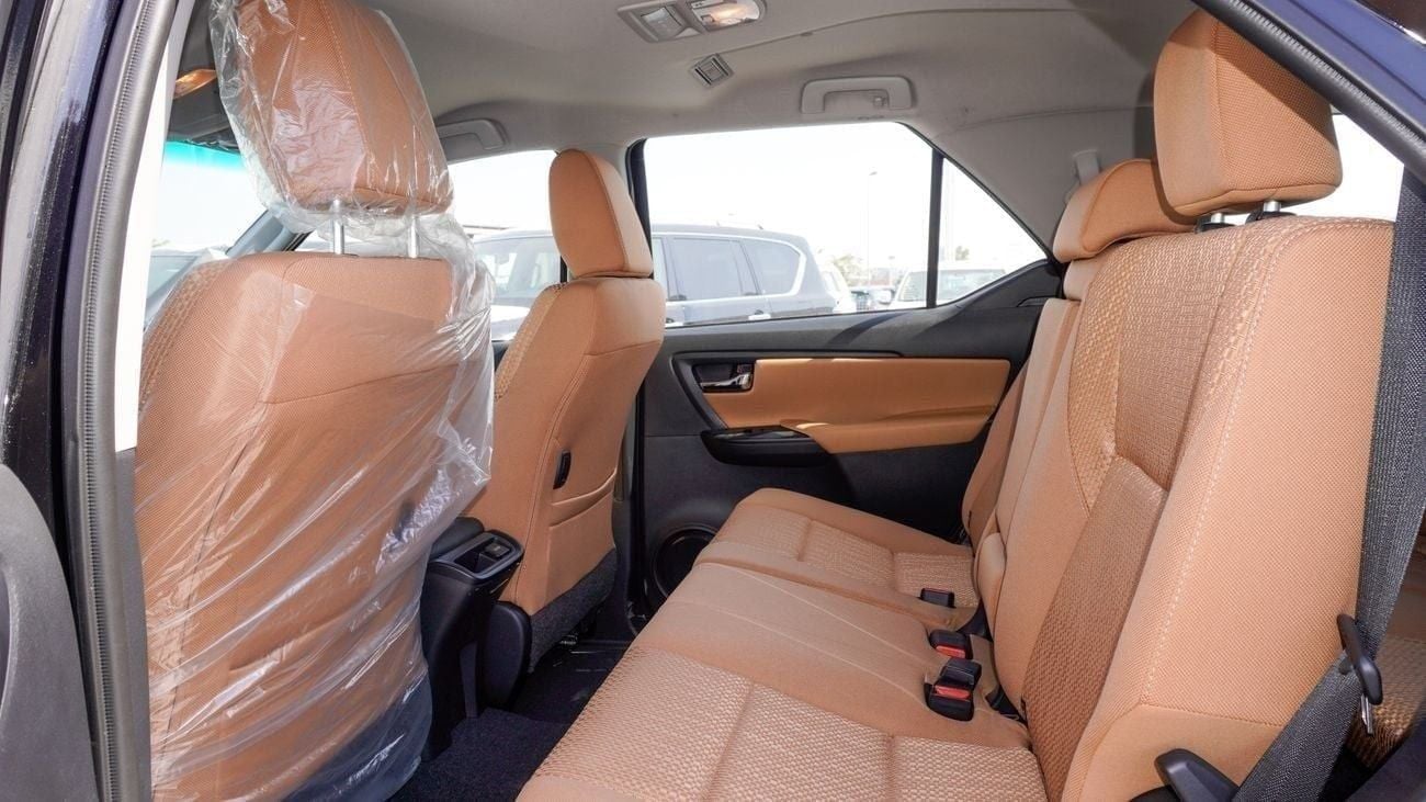 تويوتا فورتونر SR5 2.7 L