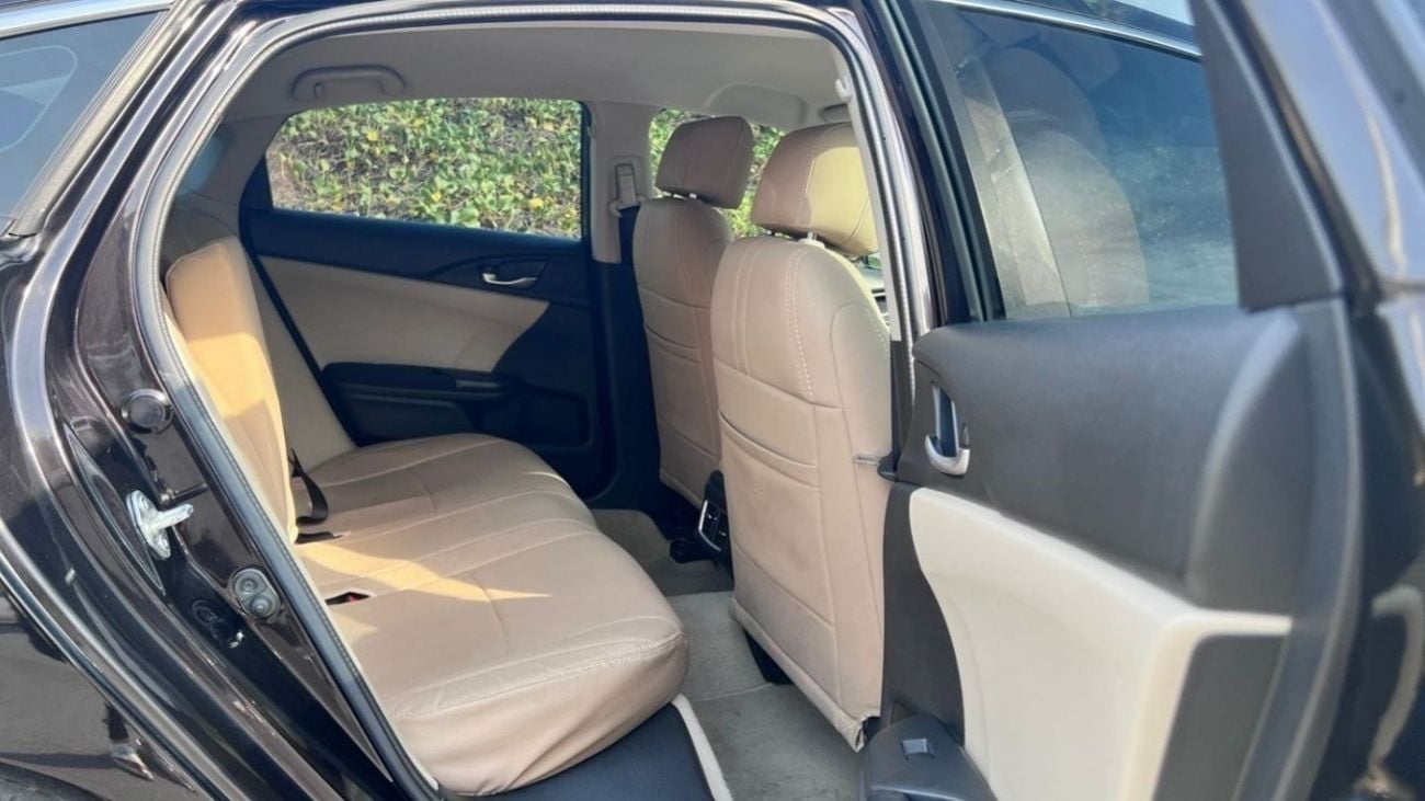 Honda Civic LX HONDA CIVIC 2020 EX 1.6L | FULL SERVICE HISTORY | GCC | FIRST OWNER | 2 KEYS