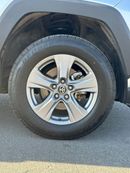 Toyota RAV4 Hybrid XLE 2.5L full option