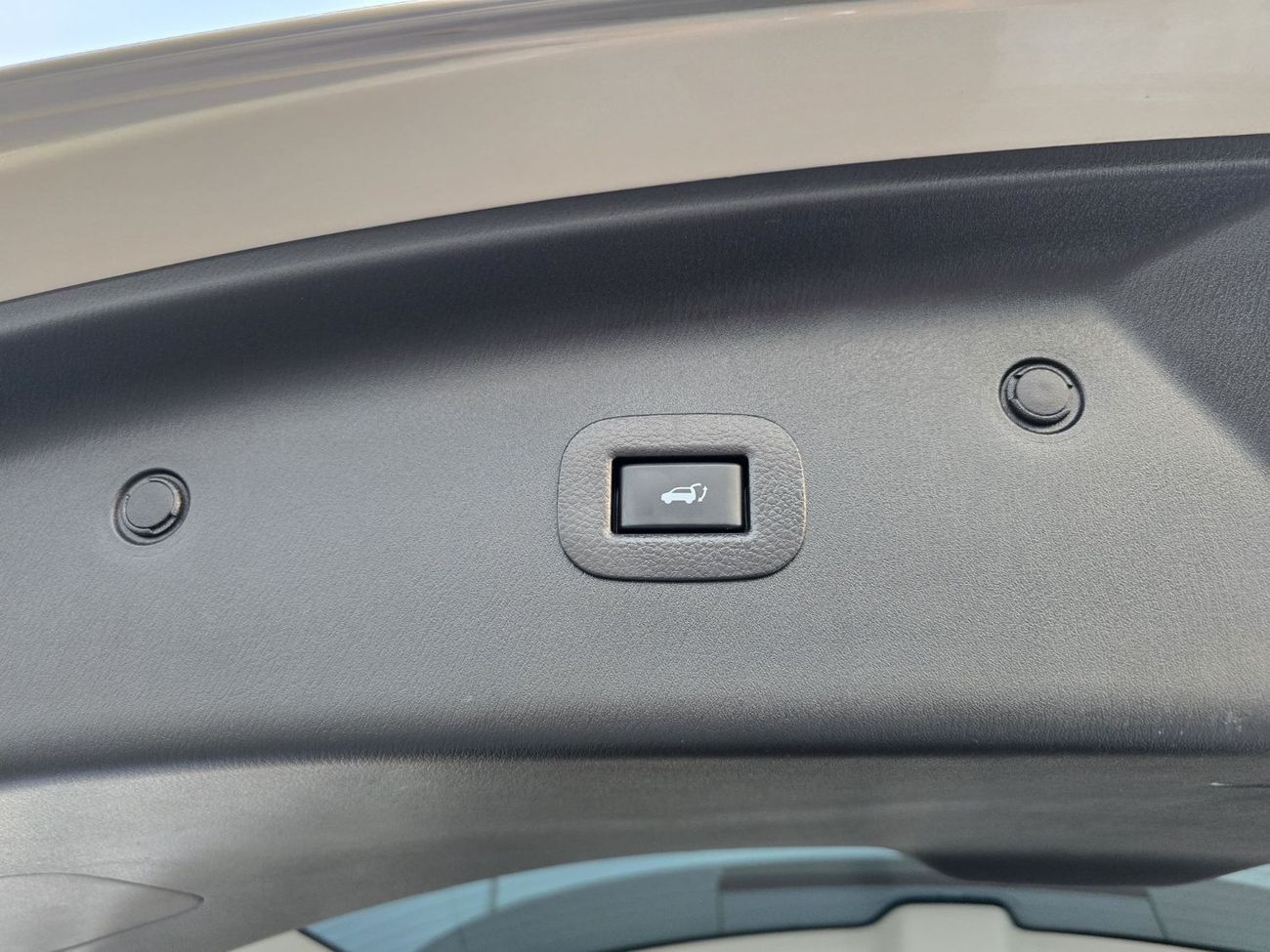 Nissan Patrol NISSAN PATROL LE TITANIUM