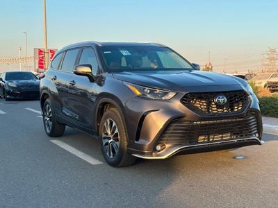 Toyota Highlander 2023 TOYOTA HIGHLANDER XLE FULL OPTIONS IMPORTED FROM USA