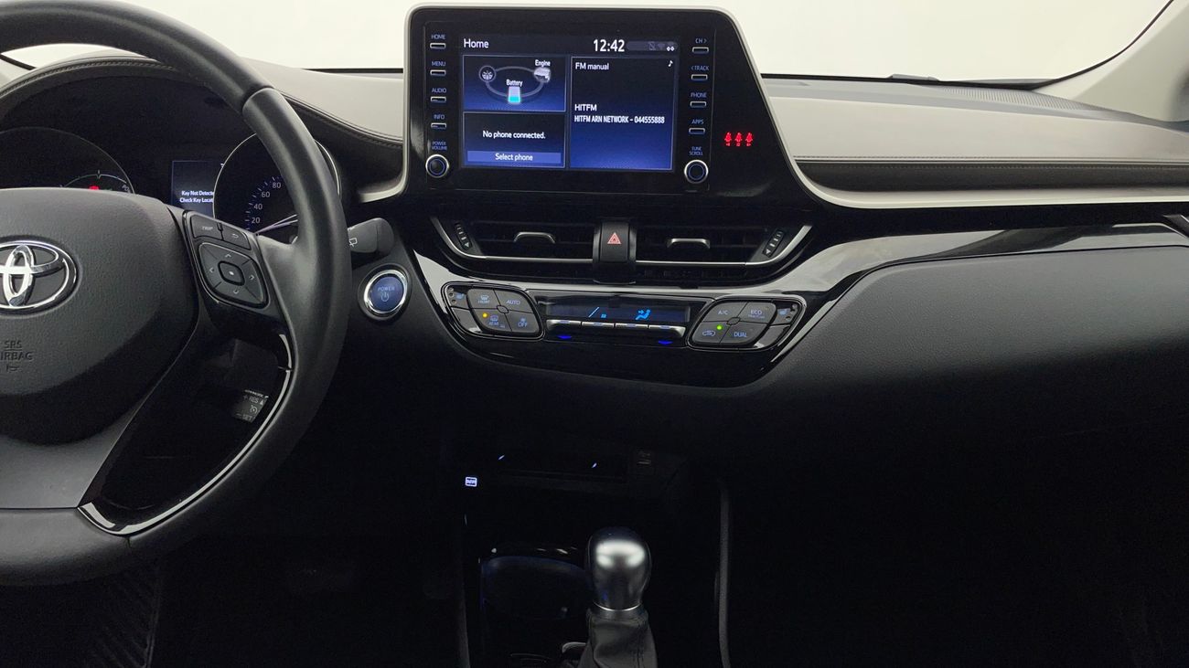 تويوتا CHR VX 1.8 | بدون دفعة مقدمة | اختبار القيادة في المنزل