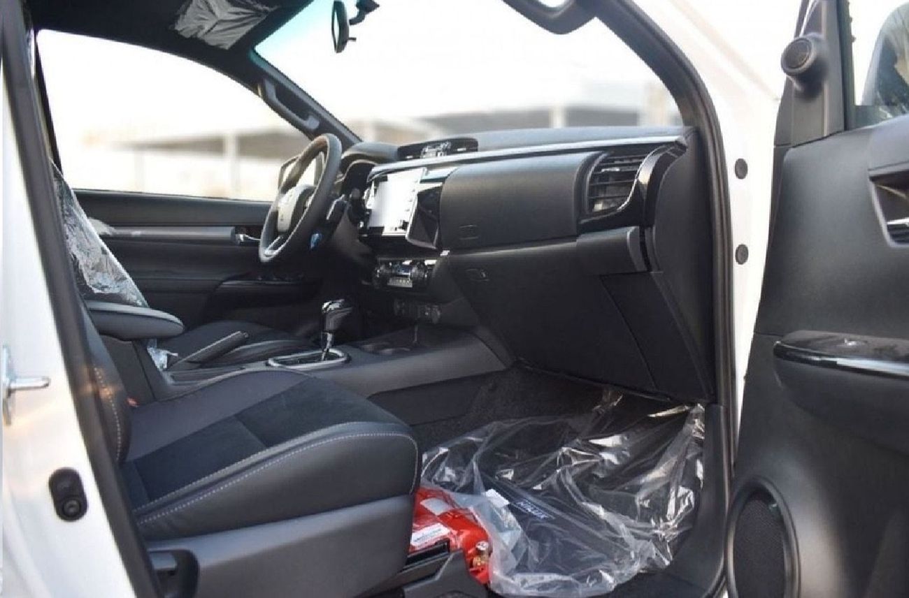 Toyota Hilux 2024 GR Sports 4.0L V6 Full Option