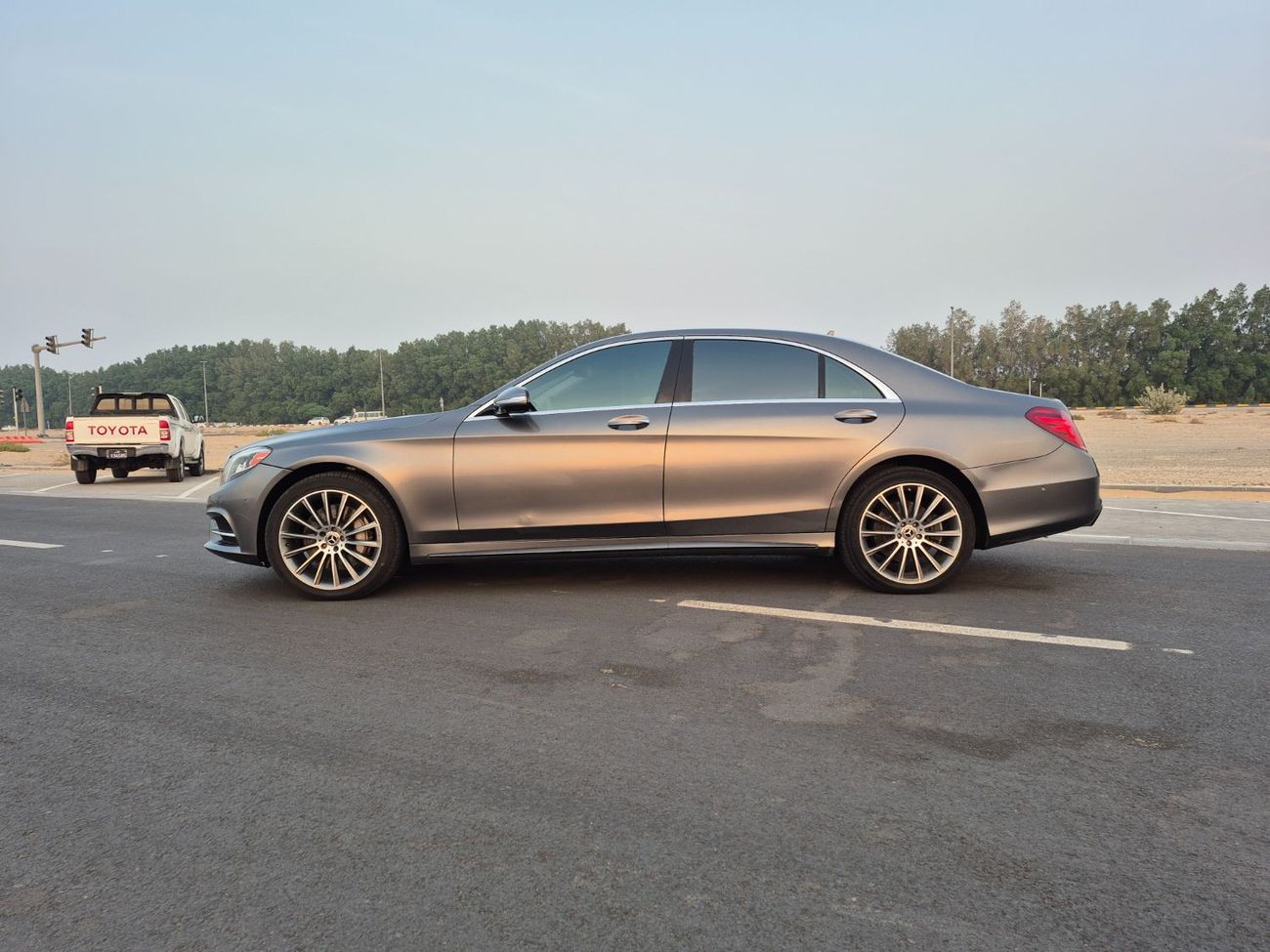 مرسيدس بنز S 550