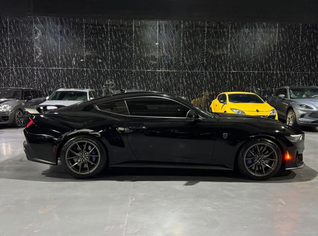 فورد موستانج DARK HORSE 5.0 (500HP) A/T