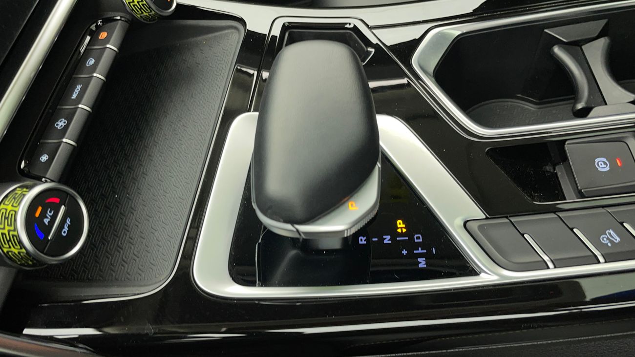 جيلي توجيلا GL 2 | بدون دفعة مقدمة | اختبار القيادة في المنزل