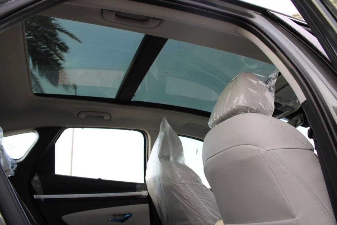 هيونداي توسون HYUNDAI TUCSON 2.5L PETROL 4WD ROYAL PLUS AUTO