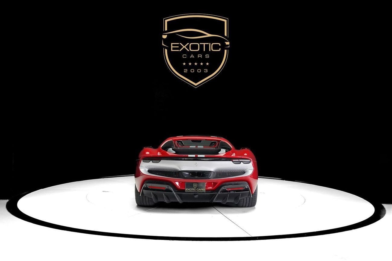 فيراري 296 GTS