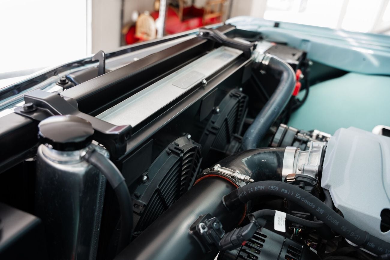 شيفروليه بليزر K5 Velocity Restorations LT1 10 Speed Pro Touring Restomod