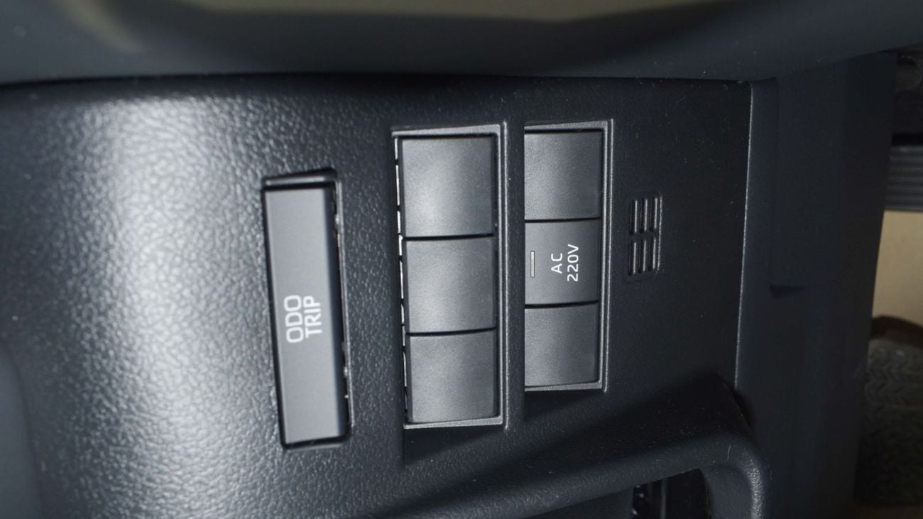 Toyota Land Cruiser 3.5L VXR Hybrid Automatic | 10 Speed | Four Wheel Drive | 7 Seats | 5 Doors