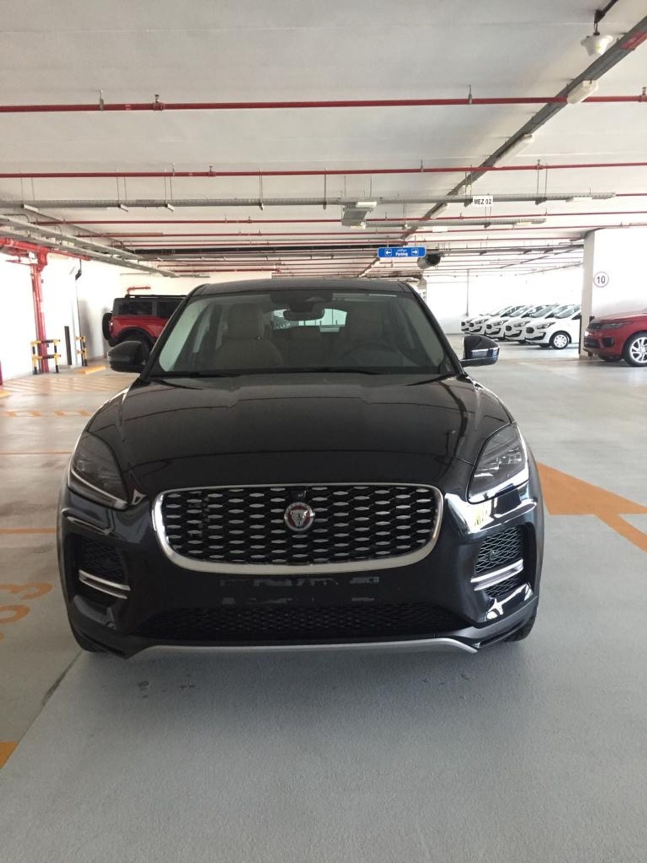 جاكوار E Pace SE