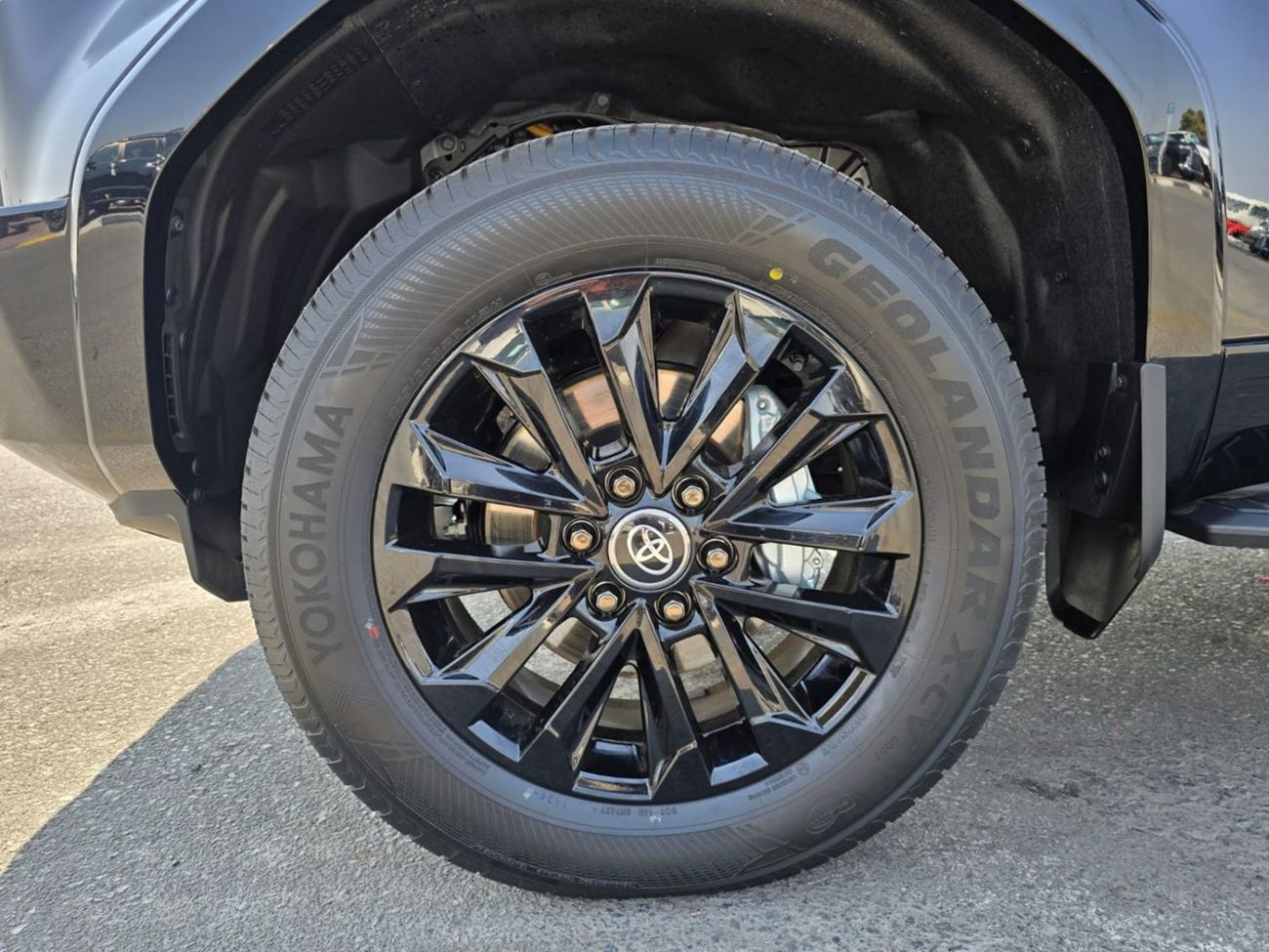 تويوتا لاند كروزر TOYOTA LAND CRUISER PRADO BRAND NEW SUV RHD 2025 MODEL 2.8 L DIESEL AUTOMATIC(PM13226)