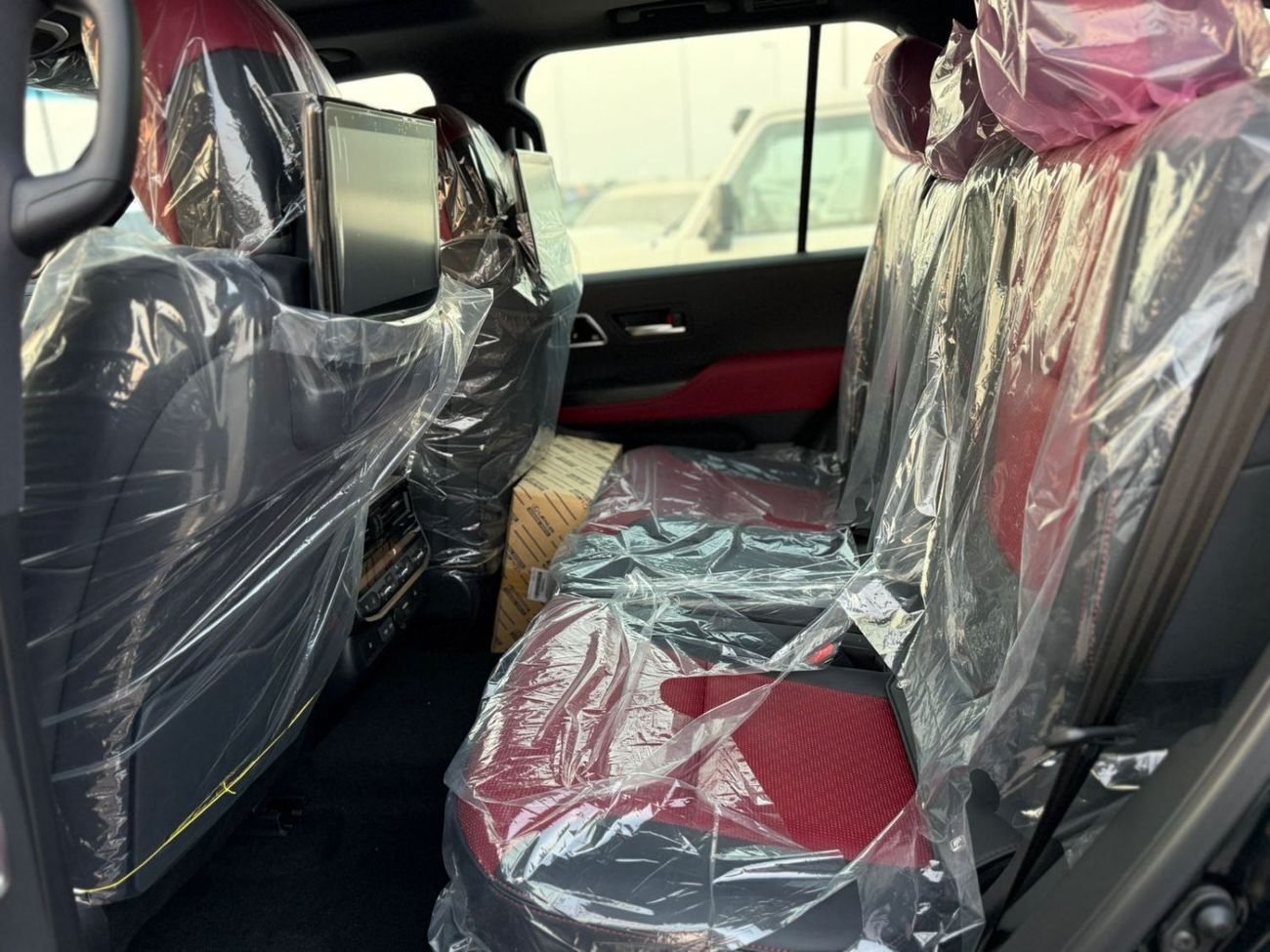 Toyota Land Cruiser GR sport 3.5 2025