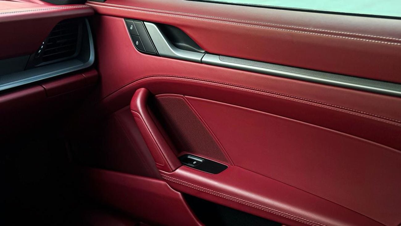 بورش 911 Carrera 3.0L (444 HP) Coupe