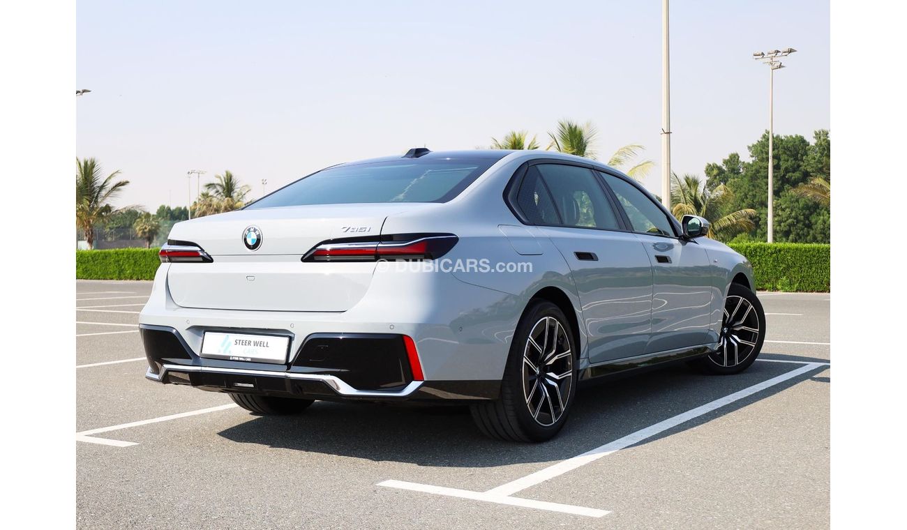 BMW 735 i SERIES-7 | M-PACKAGE | 5 Years Warranty and Service up to 100,000KM | GCC