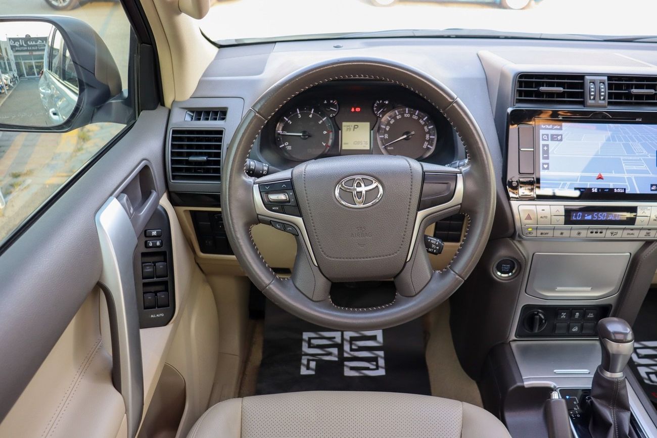 Toyota Prado VXR 4.0L AWD Toyota Prado VX.R / 2020 / V6 / GCC / Full Service History Available