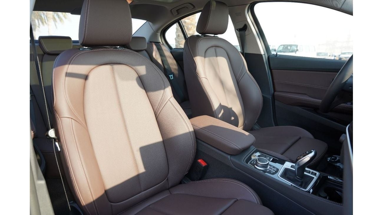 BMW 120i 2023 BMW 1-Series 120i M-sport 1.5L RWD 0KM