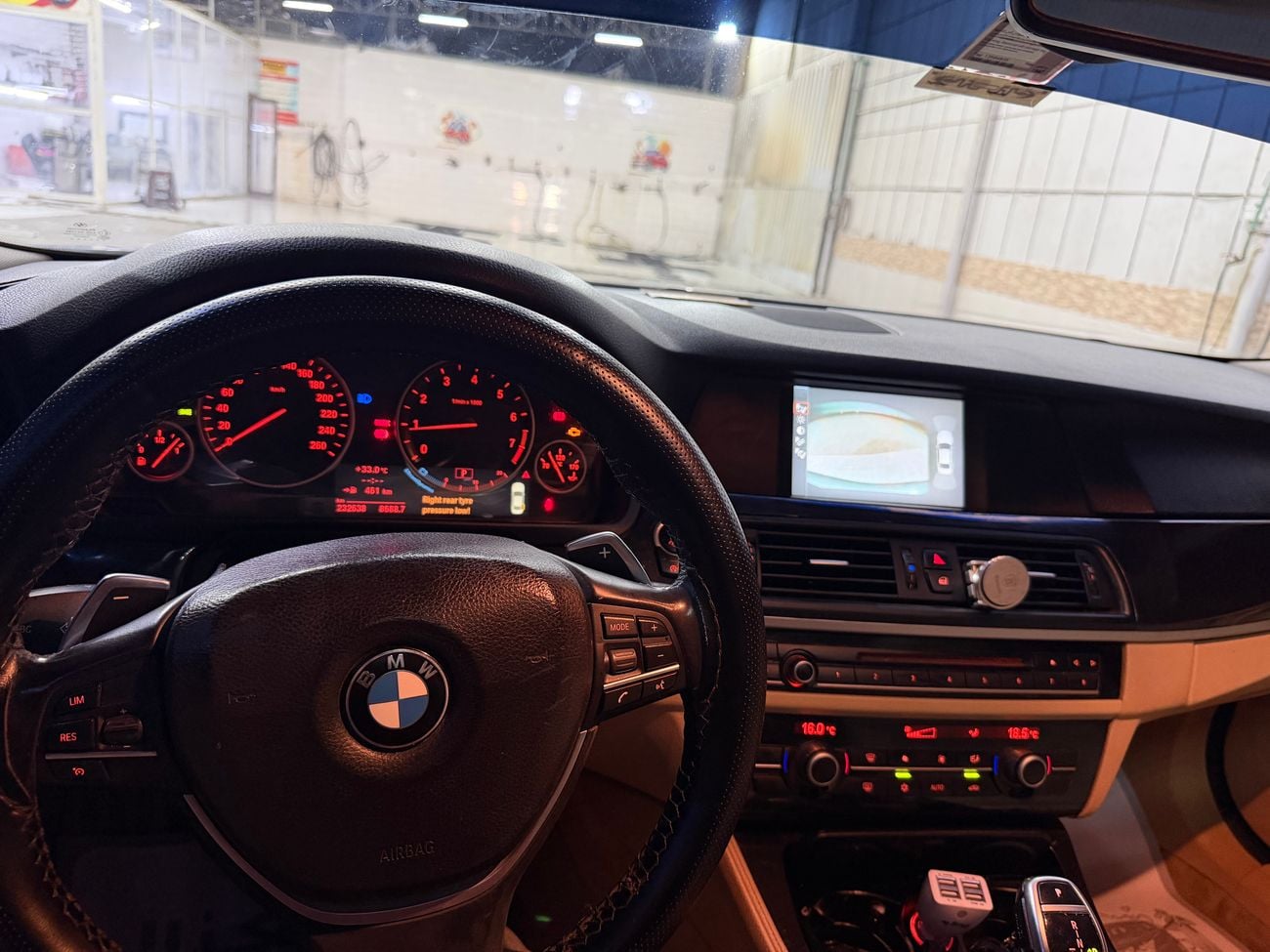 BMW 520i