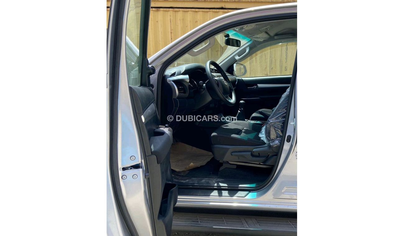 Toyota Hilux TOYOTA  HILUX 2.4L DSL M/T FULL OPTION 2022