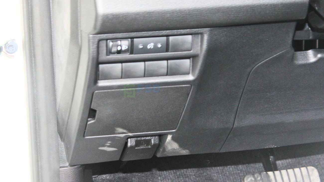 Mitsubishi L200 Mitsubishi L-200 Sportero 2.4L Diesel DCABIN 4WD 6AT Chrome Edition MY-2025