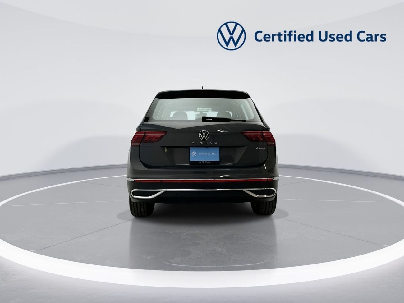 Volkswagen Tiguan Tiguan Elegance (Old Shape) (Ref#43379) / WAS 139,900 AED - NOW 127,900 AED