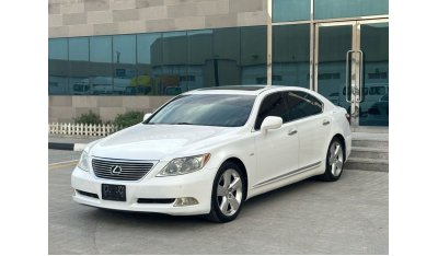 لكزس LS 460 لكزس LS 460  لارج  VIP مواصفات خاصة موديل : 2007 السعر : 28,000 درهم كيلو متر : 165000 مواصفات خليجي