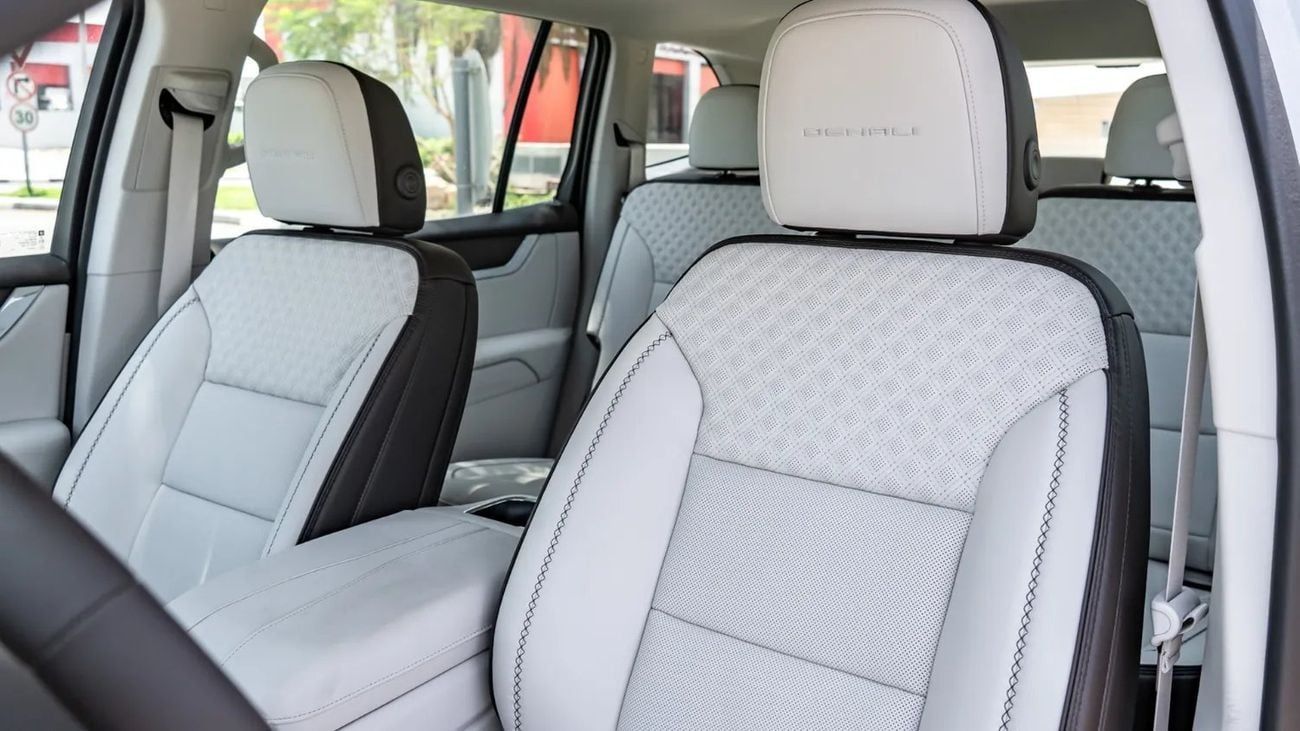 GMC Acadia 2024 | GMC ACADIA DENALI AWD [ EXPORT ONLY ]