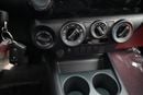 Toyota Hilux 2.7L 4wd Mid option
