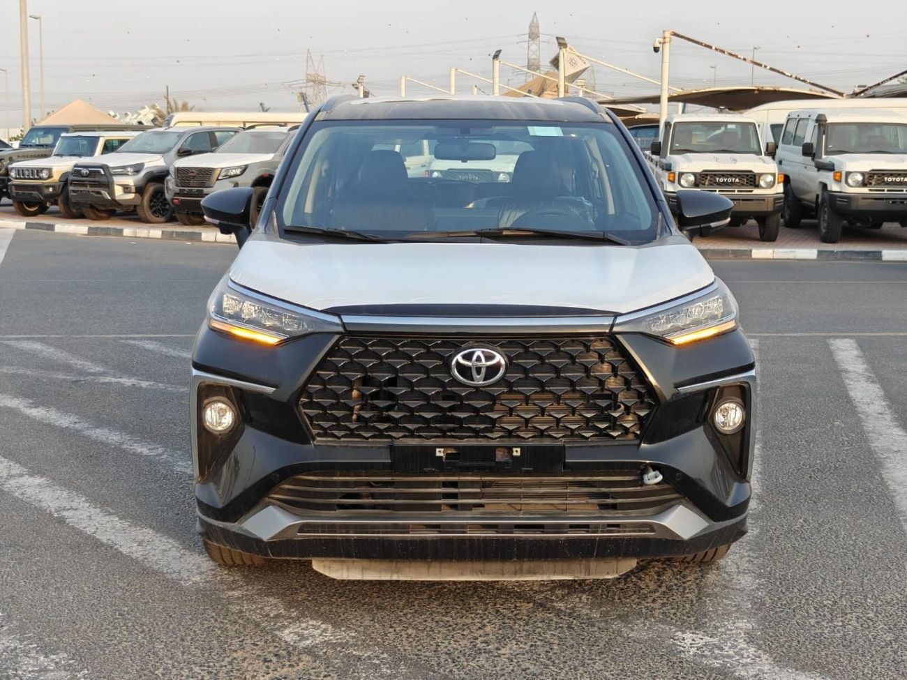 تويوتا فيلوز GX 1.5L FWD 5 DOOR