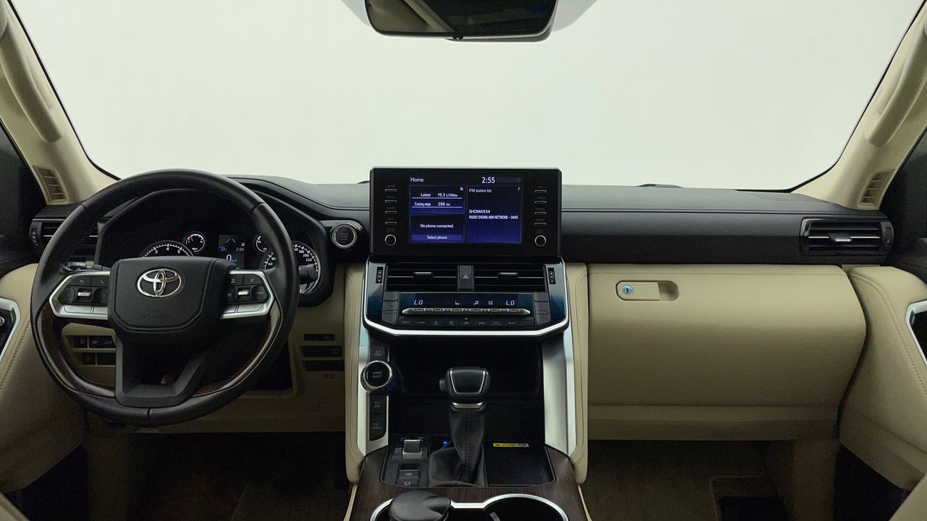 تويوتا لاند كروزر GXR 4 | بدون دفعة مقدمة | اختبار القيادة في المنزل