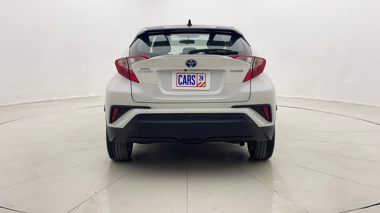 تويوتا CHR VX 1.8 | بدون دفعة مقدمة | اختبار القيادة في المنزل