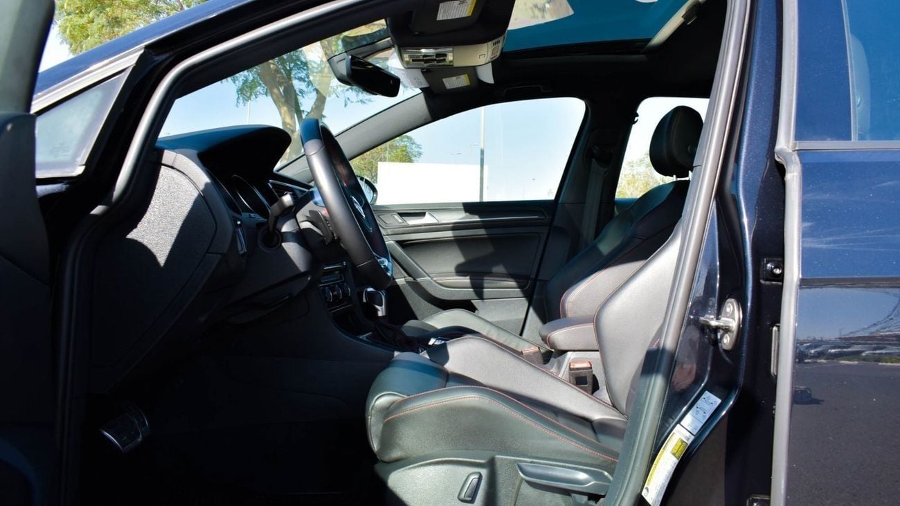 فولكس واجن جولف GTI 2.0L Turbo 2021