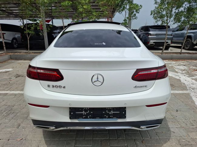 Mercedes-Benz E-Class AMG, миниатюра 25