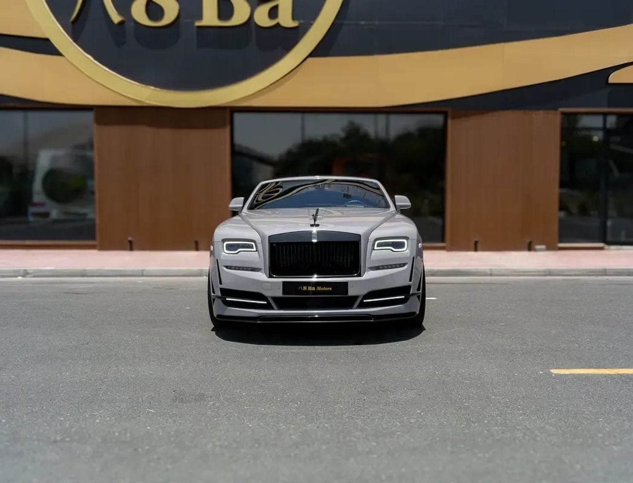 رولز رويس داون Rolls-Royce Dawn Black Badge 2021