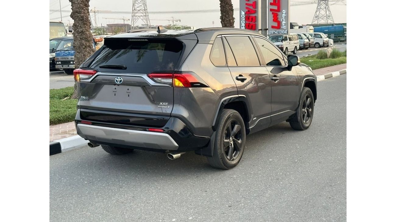 تويوتا راف ٤ VXR HEV