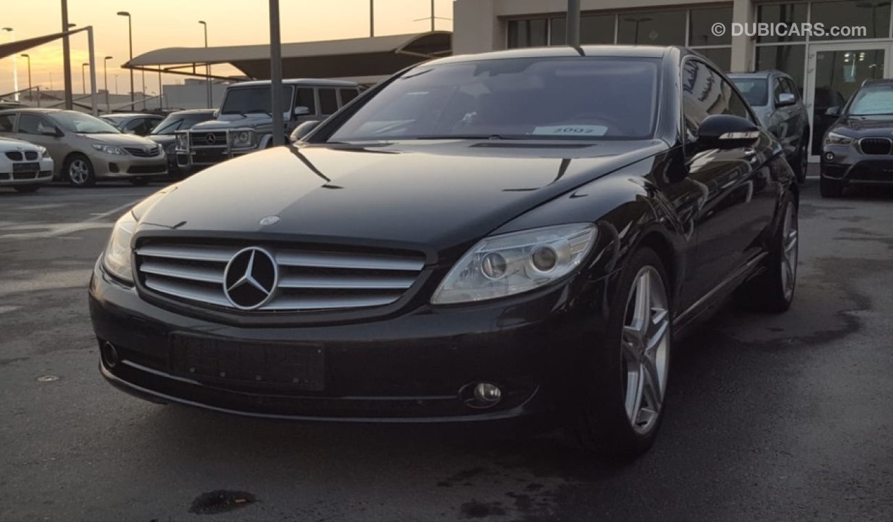 مرسيدس بنز CL 500 مرسيدس Cl500 موديل 2007 السياره بحاله ممتازه من الداخل والخارج ولا تحتاج اي مصروف