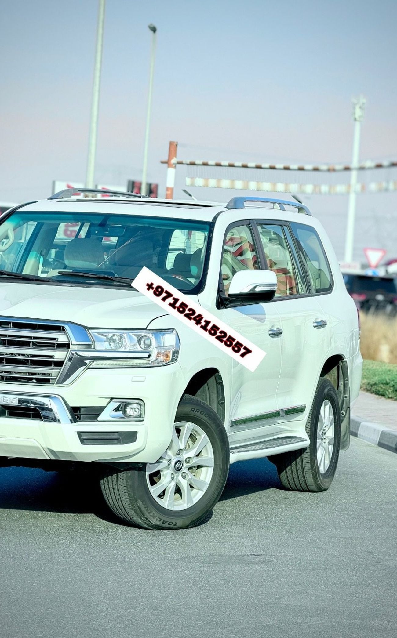 Toyota Land Cruiser 2018 Model GXR Diesel Engine V8 Full Option Very Clean and Perfect Condition